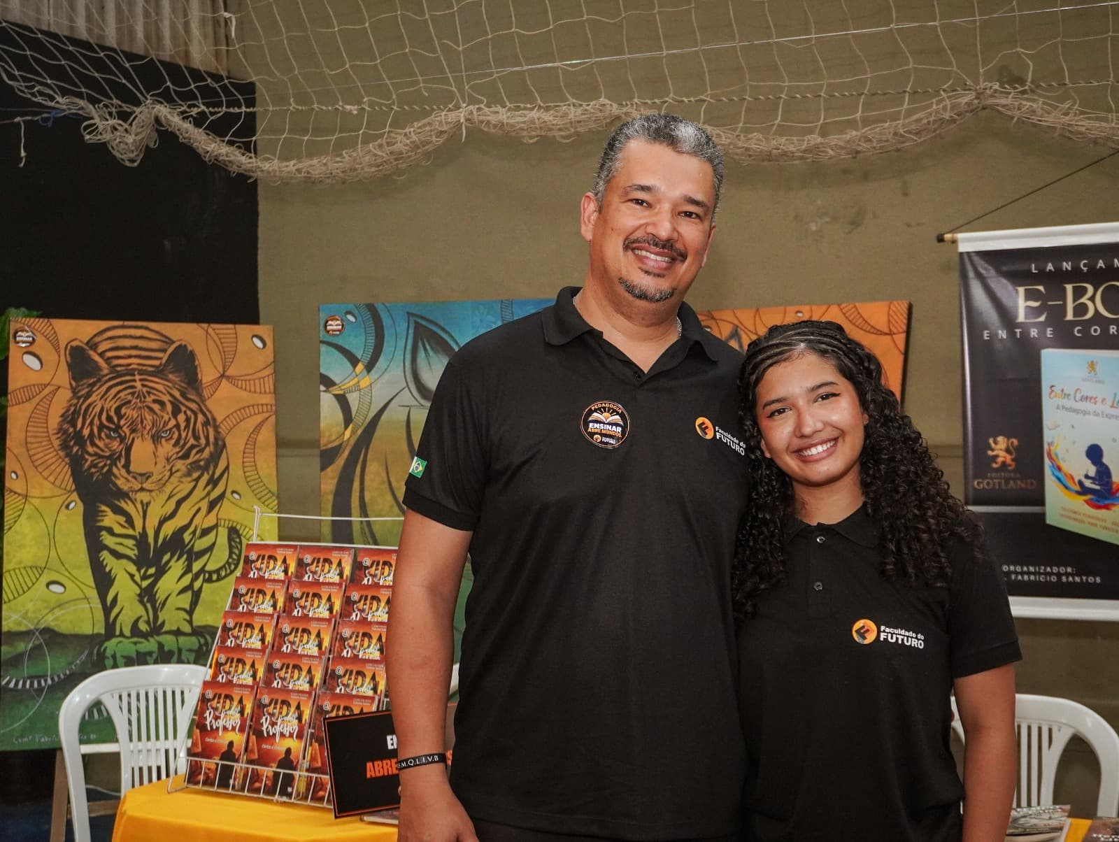 Professor Fabrício Santos e sua filha Laura Luisa